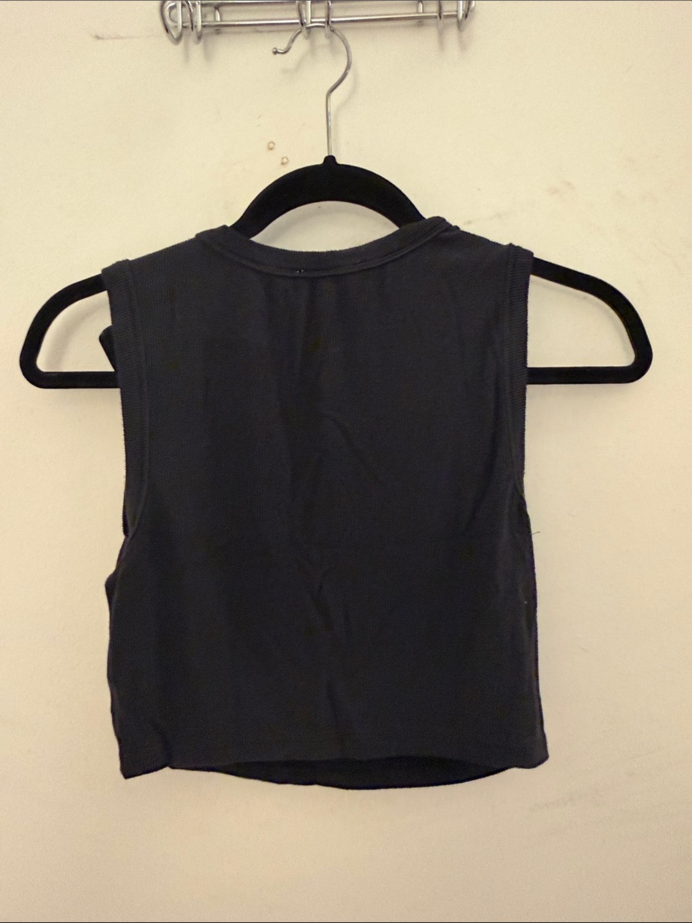 WeWoreWhat Black Ribbed Cropped Tank - Picture 3 of 3